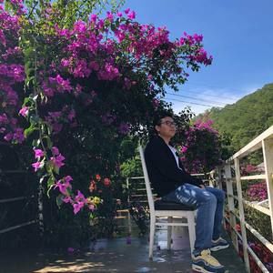 Meet your Posher, Vu